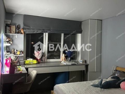 2-komnatnaya-ul-sergeya-esenina-d-35 фото