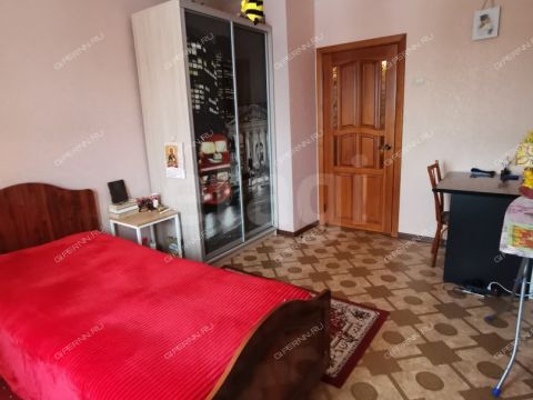 3-komnatnaya-pl-komsomolskaya-d-2-k3 фото