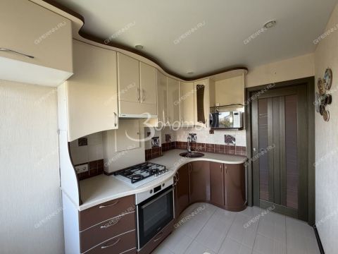 3-komnatnaya-pl-komsomolskaya-d-10-k2 фото