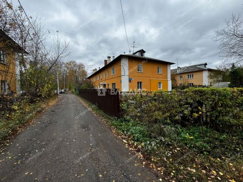 2-komnatnaya-poselok-40-let-oktyabrya-ul-orbeli-d-5 фото