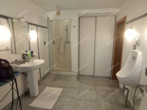 3-komnatnaya-ul-maksima-gorkogo-d-232 фото