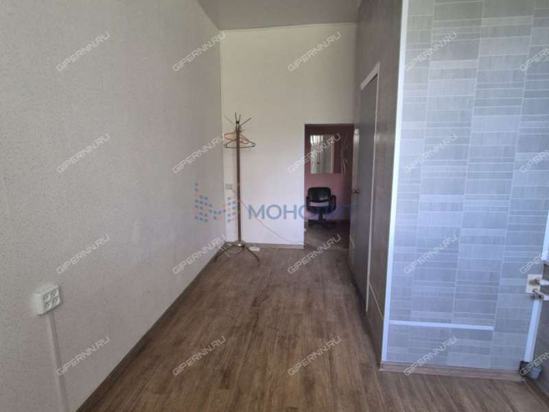 помещение под офис, торговую площадь на Московском шоссе