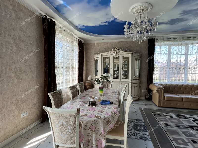 дом на улице Околица деревня Бурцево