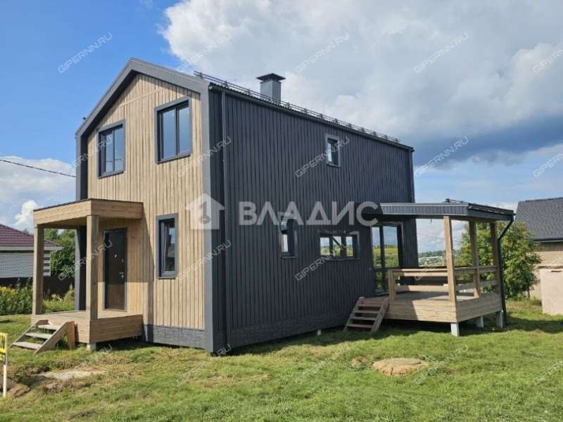 дом на  деревня Караулово