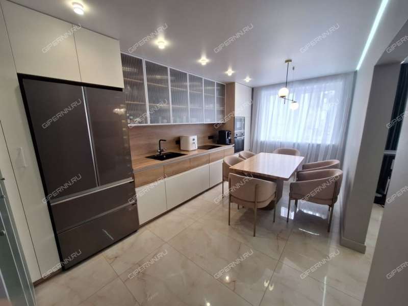 четырёхкомнатная квартира на проспекте Ленина дом 30 к5