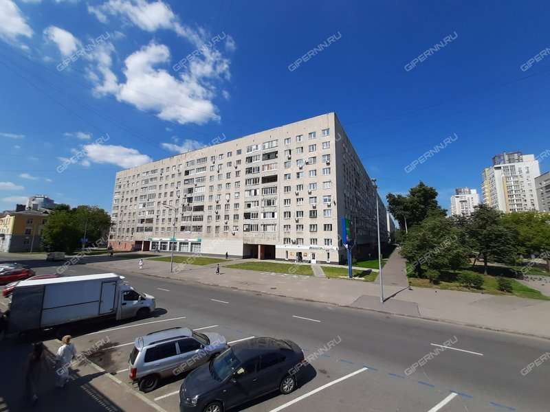 помещение под торговую площадь на Совнаркомовская ул, д.34