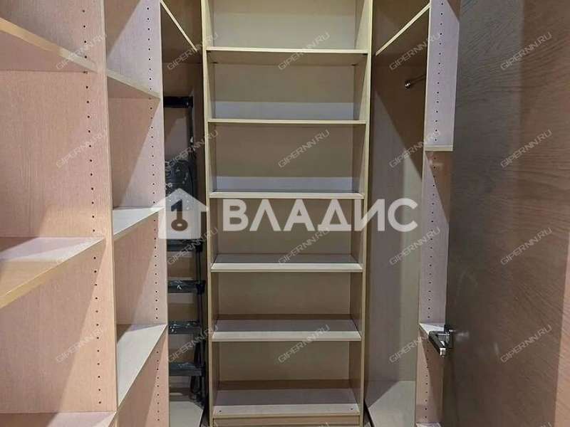 трёхкомнатная квартира в Корейском переулке дом 8