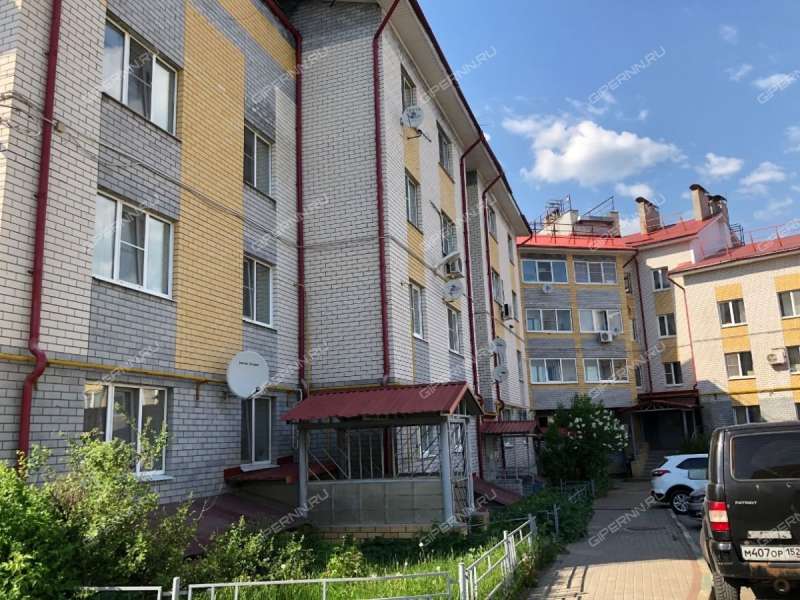 двухкомнатная квартира на Учительской улице дом 12