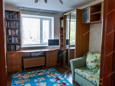 3-komnatnaya-ul-studencheskaya-d-12 фото