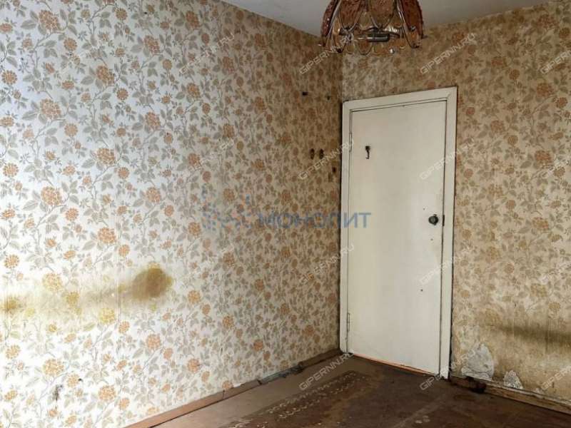 трёхкомнатная квартира на улице Маршала Голованова дом 33