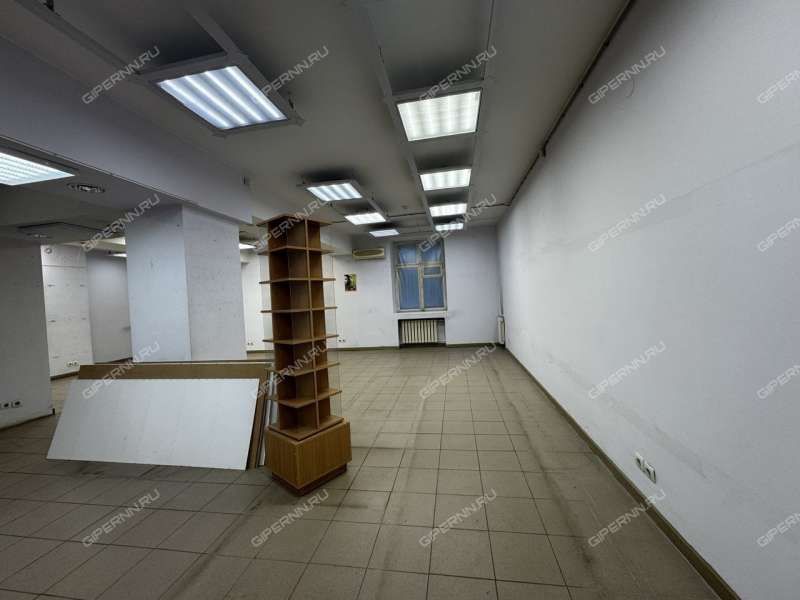 помещение под торговую площадь на улице 40 лет Октября город Кстово