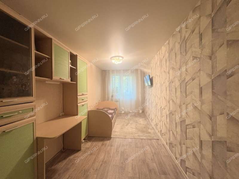 трёхкомнатная квартира на Мончегорской улице дом 29