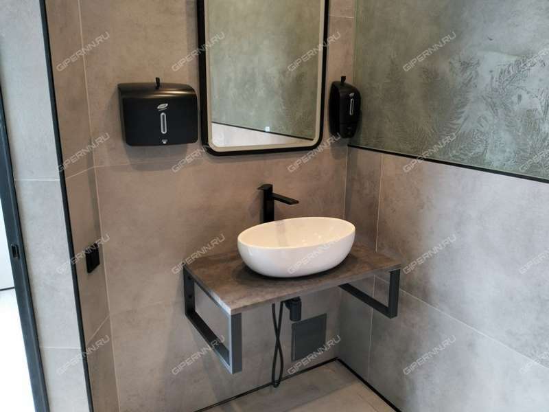 помещение под торговую площадь на Большая Печерская ул., д.40