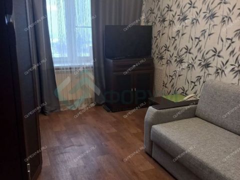 2-komnatnaya-ul-polevaya-d-10 фото