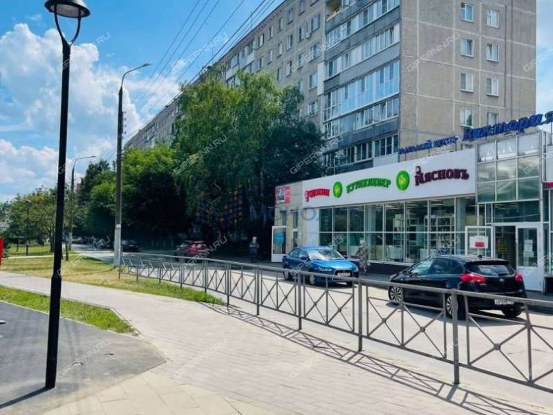 трёхкомнатная квартира на улице Героев Космоса дом 30