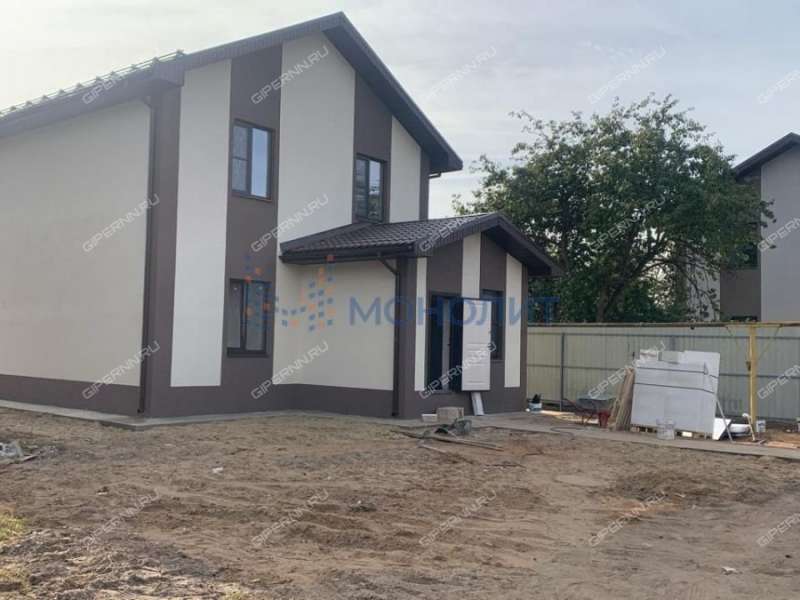 коттедж на улице Красногорка город Бор