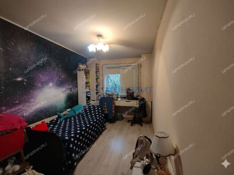 трёхкомнатная квартира на улице Ванеева дом 86