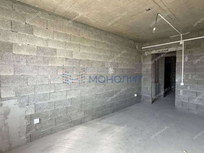 трёхкомнатная квартира на Полтавской улице дом 15