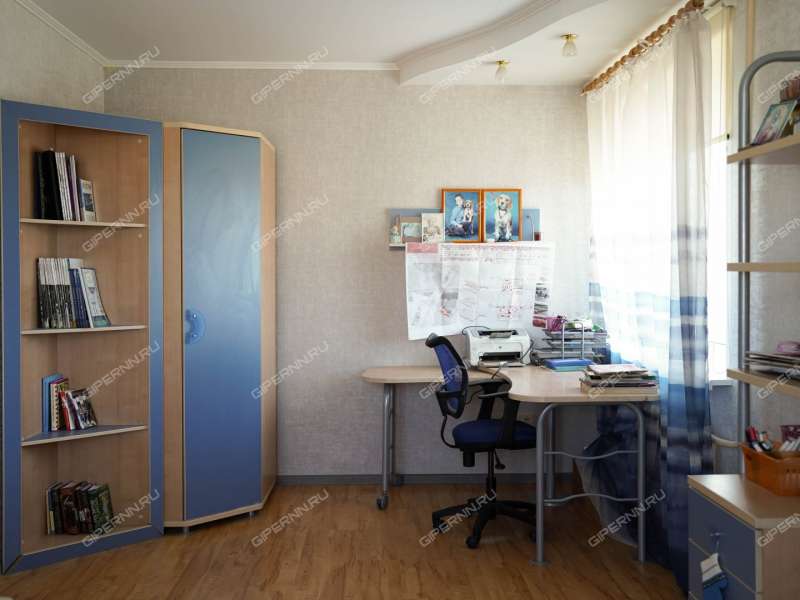 трёхкомнатная квартира на Берёзовской улице дом 103