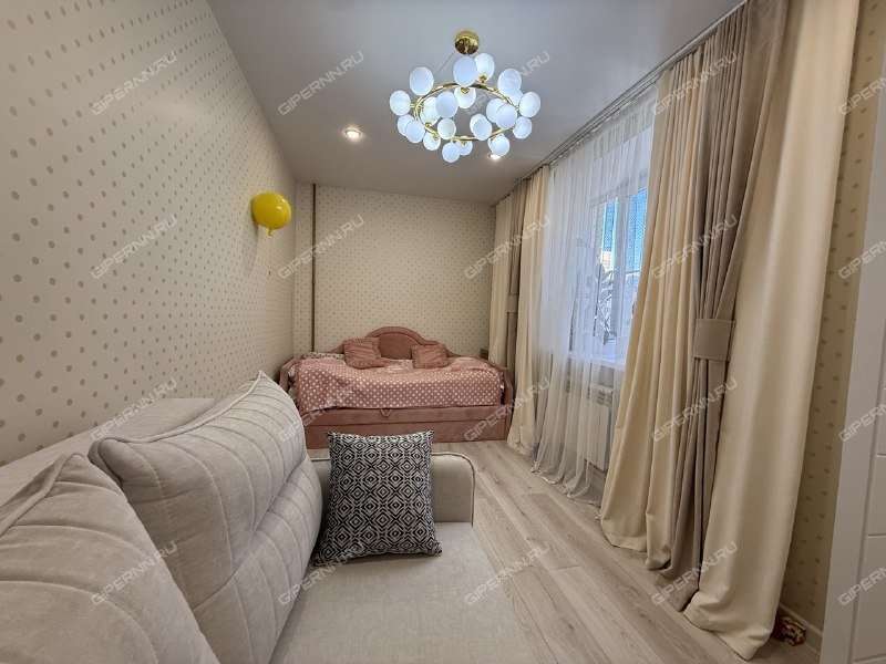 двухкомнатная квартира на улице Родионова дом 193 к5