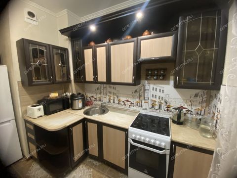 3-komnatnaya-ul-bogdanovicha-d-4-k1 фото