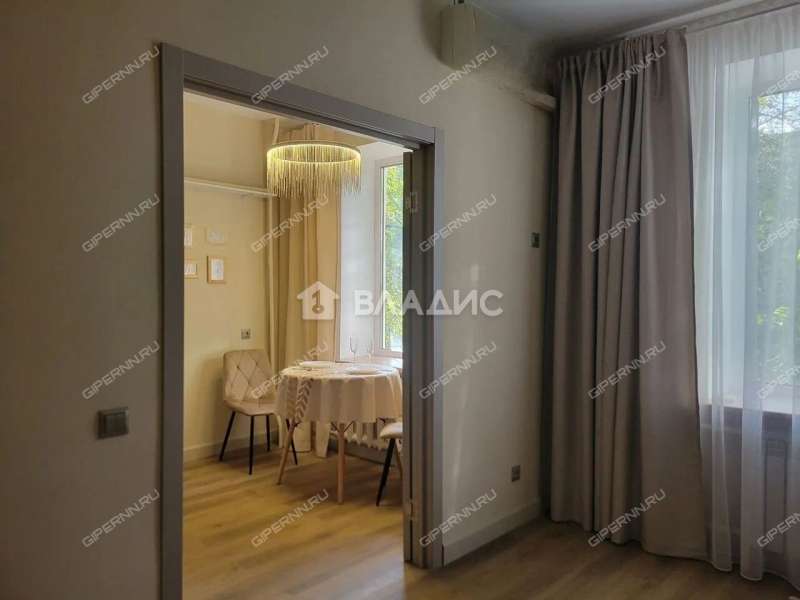 однокомнатная квартира на улице Луначарского дом 2/18