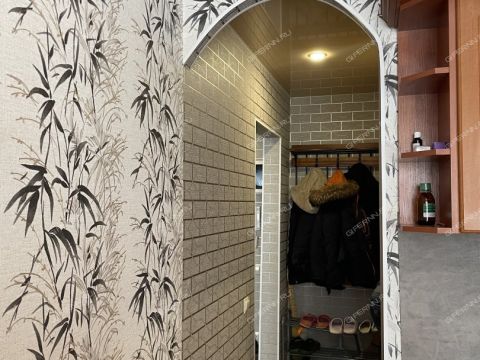 2-komnatnaya-ul-politboycov-d-6 фото