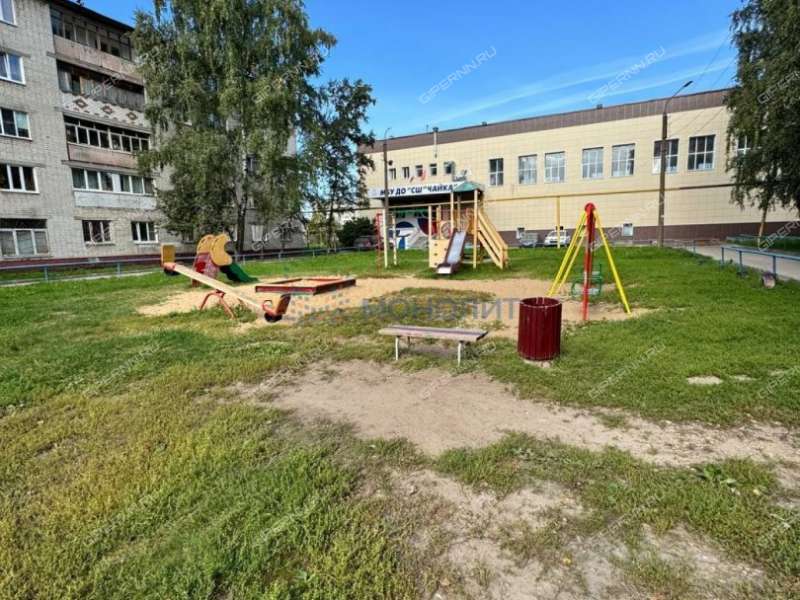 комната в доме 35 на Дворовой улице