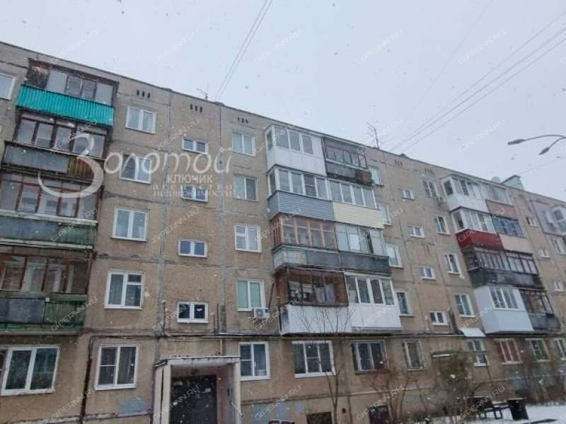 двухкомнатная квартира на улице Героев Космоса дом 18