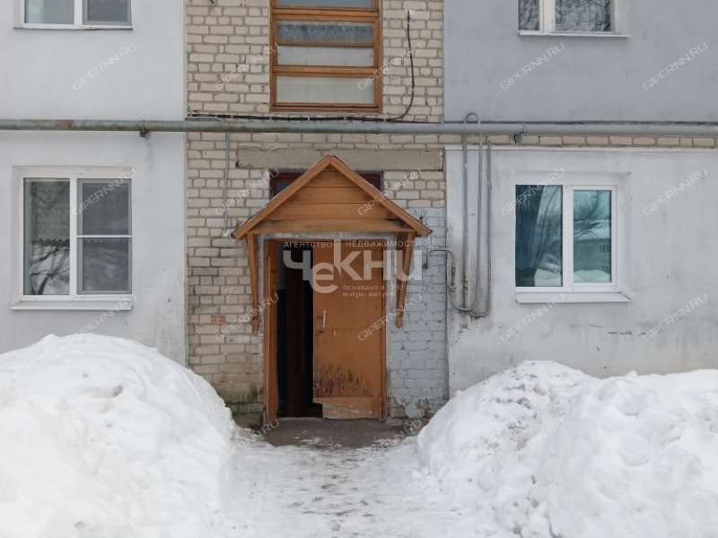 двухкомнатная квартира на Молодёжной улице дом 9 село Зиняки