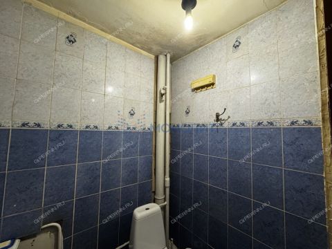 1-komnatnaya-ul-polevaya-d-10 фото