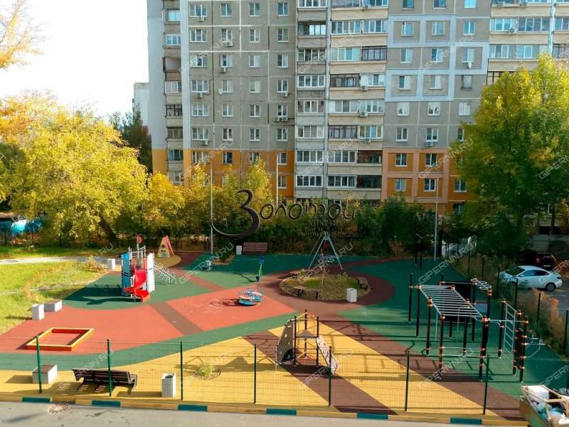 трёхкомнатная квартира на улице Дружаева дом 30