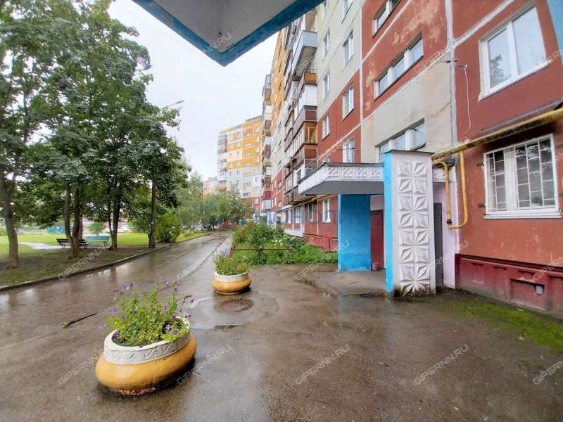 трёхкомнатная квартира на Южном шоссе дом 6