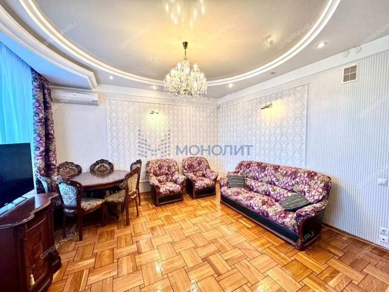 трёхкомнатная квартира на Верхне-Волжской набережной дом 17