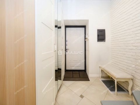 taunhaus-424p фото