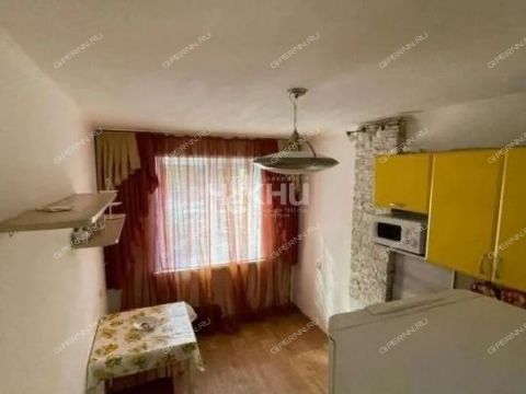 3-komnatnaya-ul-verhnepecherskaya-d-8-k2 фото