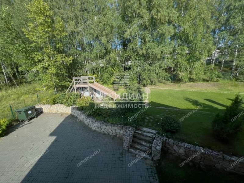 здание под коммерческую недвижимость на Альпийская село Шава