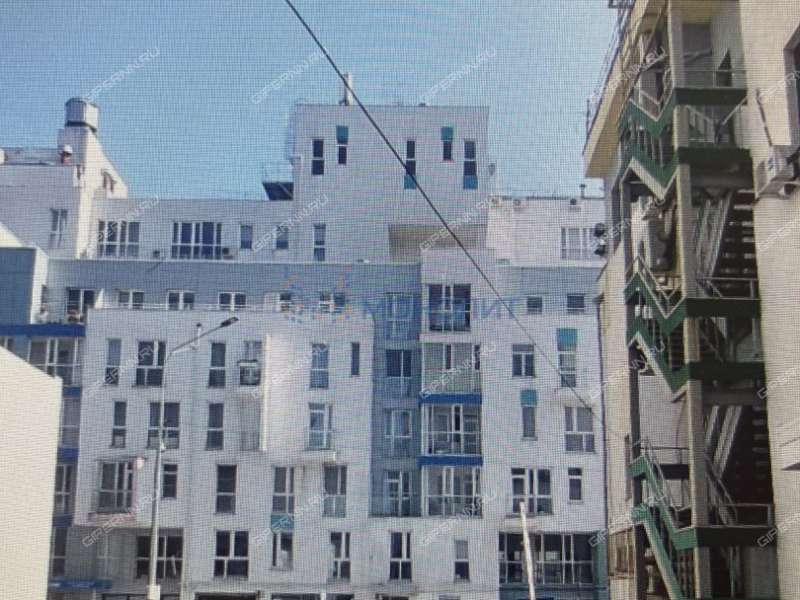 трёхкомнатная квартира на улице Академика Блохиной дом 7