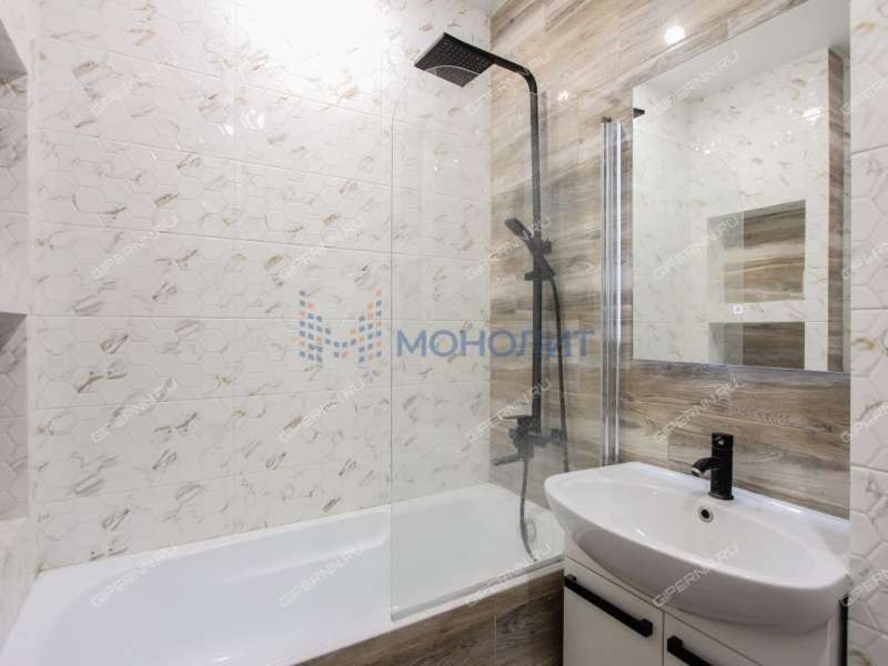 двухкомнатная квартира на улице Родионова дом 202 к1