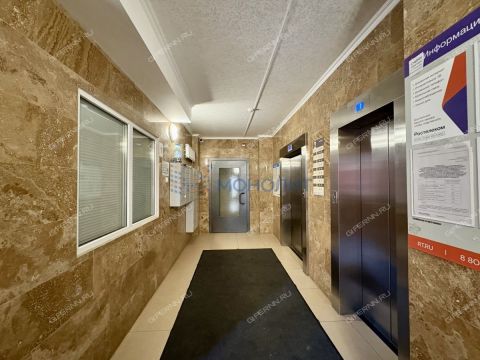 1-komnatnaya-ul-marshala-bagramyana-d-1 фото