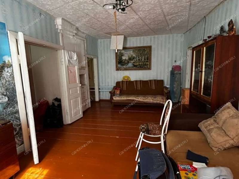 дом на Центральная село Асташиха