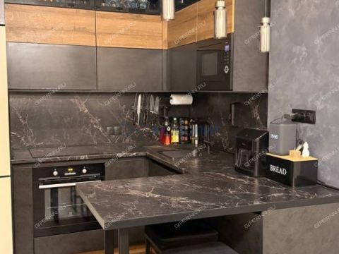 2-komnatnaya-ul-kuybysheva-d-49-k1 фото