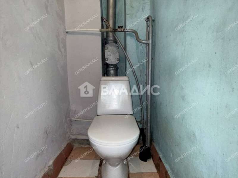 комната в доме 11 в Ярмарочном проезде