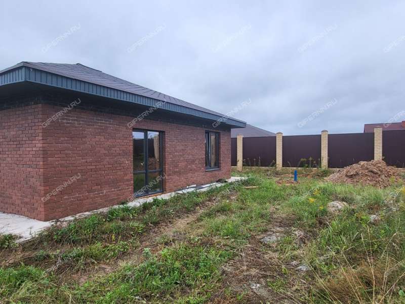 дом на Зеленая ул. деревня Подвалиха