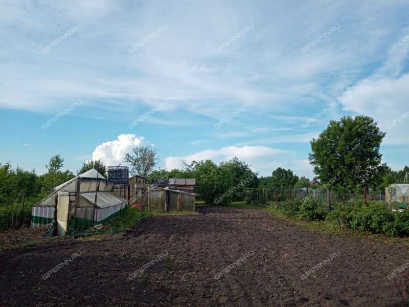 дача на Центральной улице село Лакша