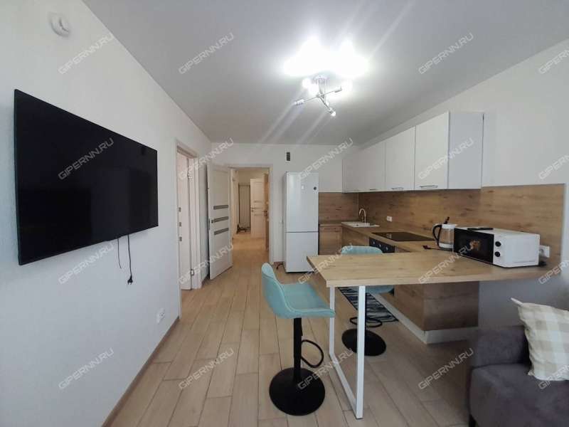 трёхкомнатная квартира на проспекте Героев Донбасса дом 10