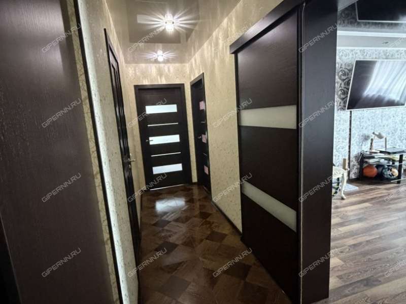 трёхкомнатная квартира в микрорайоне Щербинки 1-й дом 13 к2