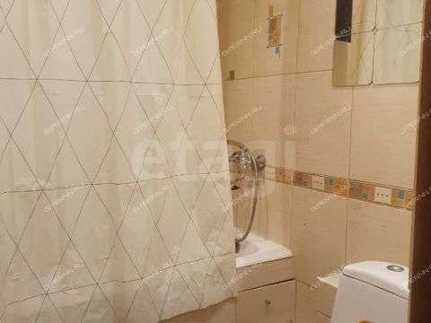 1-komnatnaya-ul-geroya-popova-d-35-k1 фото