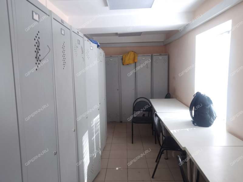 помещение под склад, производственную площадь на улице Адмирала Нахимова