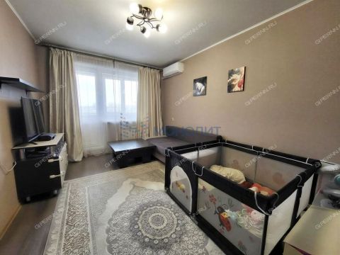 2-komnatnaya-ul-sergeya-akimova-d-2 фото